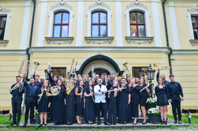 grafika do wpisu: Orkiestra Reprezentacyjna Gminy Miasteczko Śląskie będzie reprezentować region na VII Międzynarodowym Festiwalu i Konkursie Orkiestr &#34;Golden Sardana&#34;