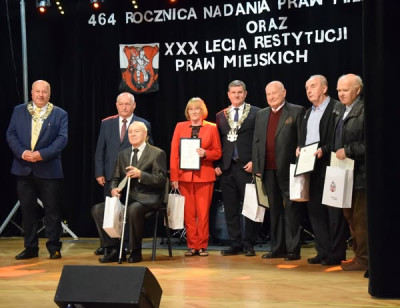grafika do wpisu: Obchody 464. rocznicy nadania i 30-lecia restytucji praw miejskich w Miasteczku Śląskim