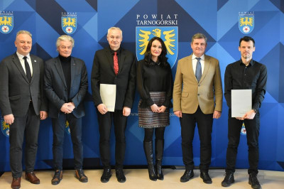 grafika do wpisu: Podpisano umowę na rozbudowę drogi powiatowej – ul. Rubinowej i ul. Św. Marka w Miasteczku Śląskim!