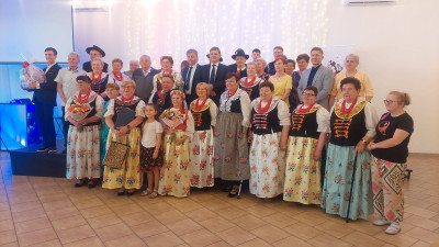 grafika do wpisu: 45 lat Zespołu Folklorystycznego „Brynica”