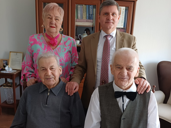 grafika do wpisu: Odwiedziny u Jubilatów