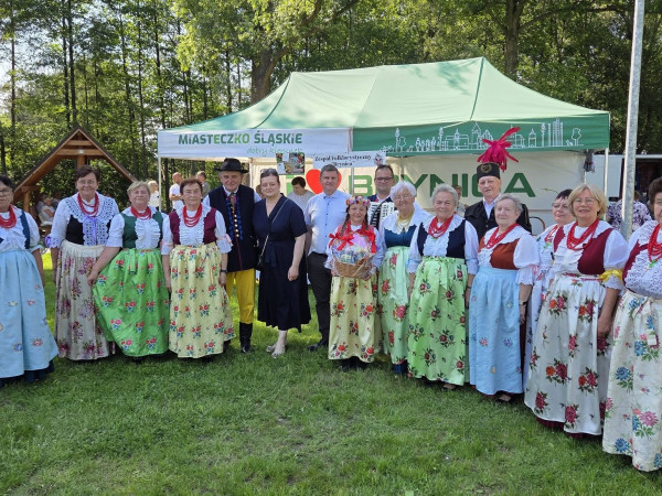 grafika do wpisu: 45-lecie Zespołu Folklorystycznego „Brynica” i Powitanie Lata w Brynicy
