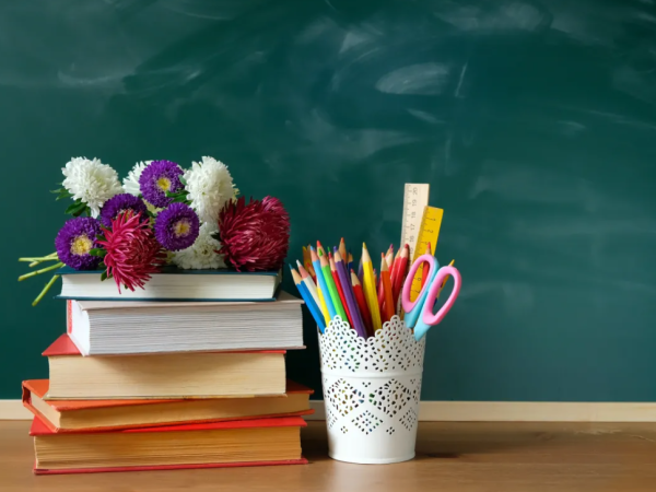 grafika do wpisu: Życzenia Burmistrza na Dzień Edukacji Narodowej