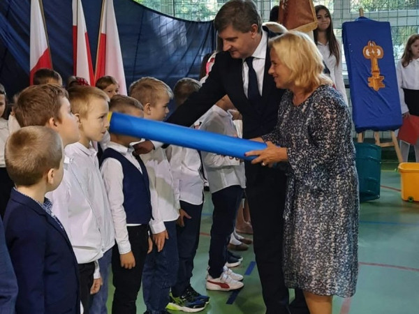 grafika do wpisu: Dzień Edukacji Narodowej w naszych szkołach i przedszkolach